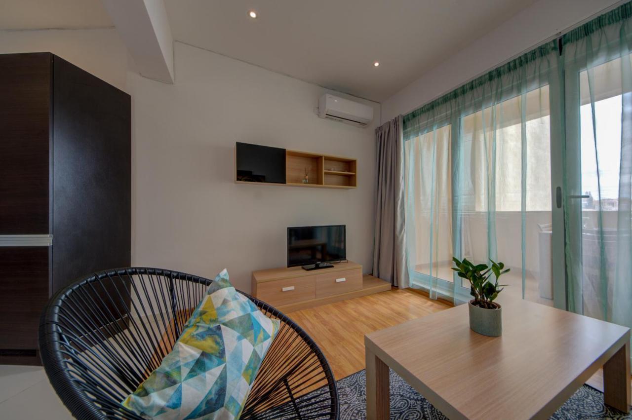 Sapphire Residences - Apartments & Penthouse In Central Sliema By Shortletsmalta Экстерьер фото