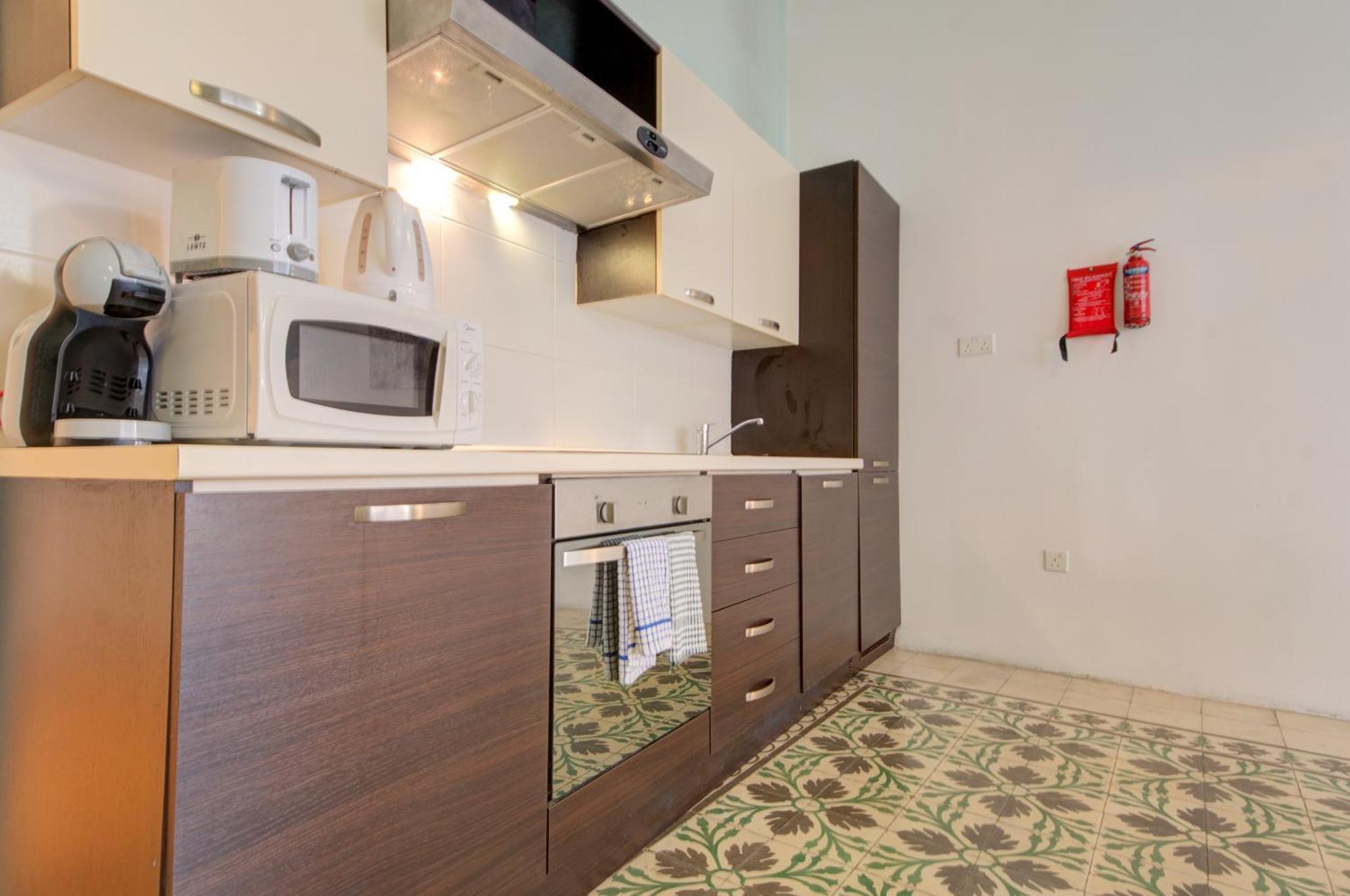 Sapphire Residences - Apartments & Penthouse In Central Sliema By Shortletsmalta Экстерьер фото